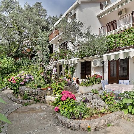 Sofija Apartments Sveti Stefan Exteriör bild