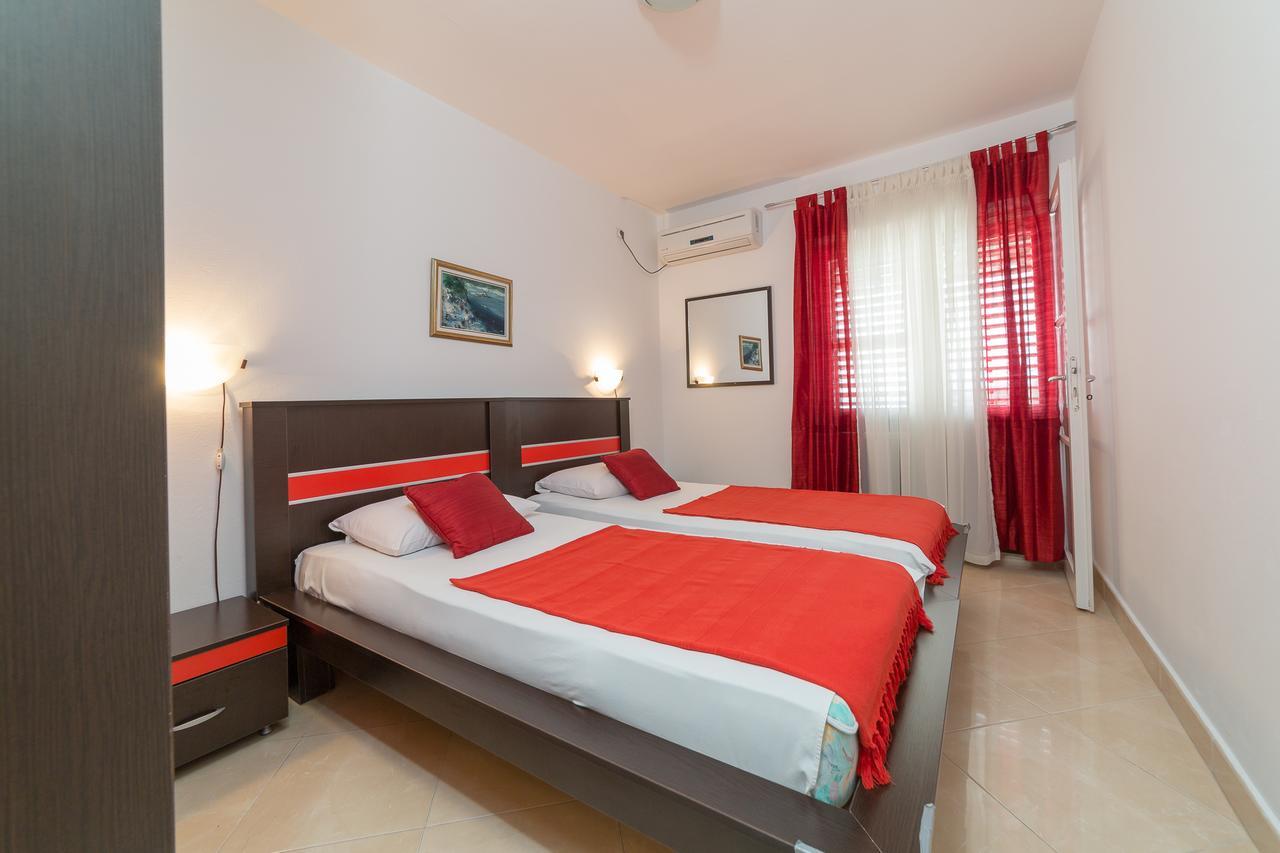 Sofija Apartments Sveti Stefan Exteriör bild