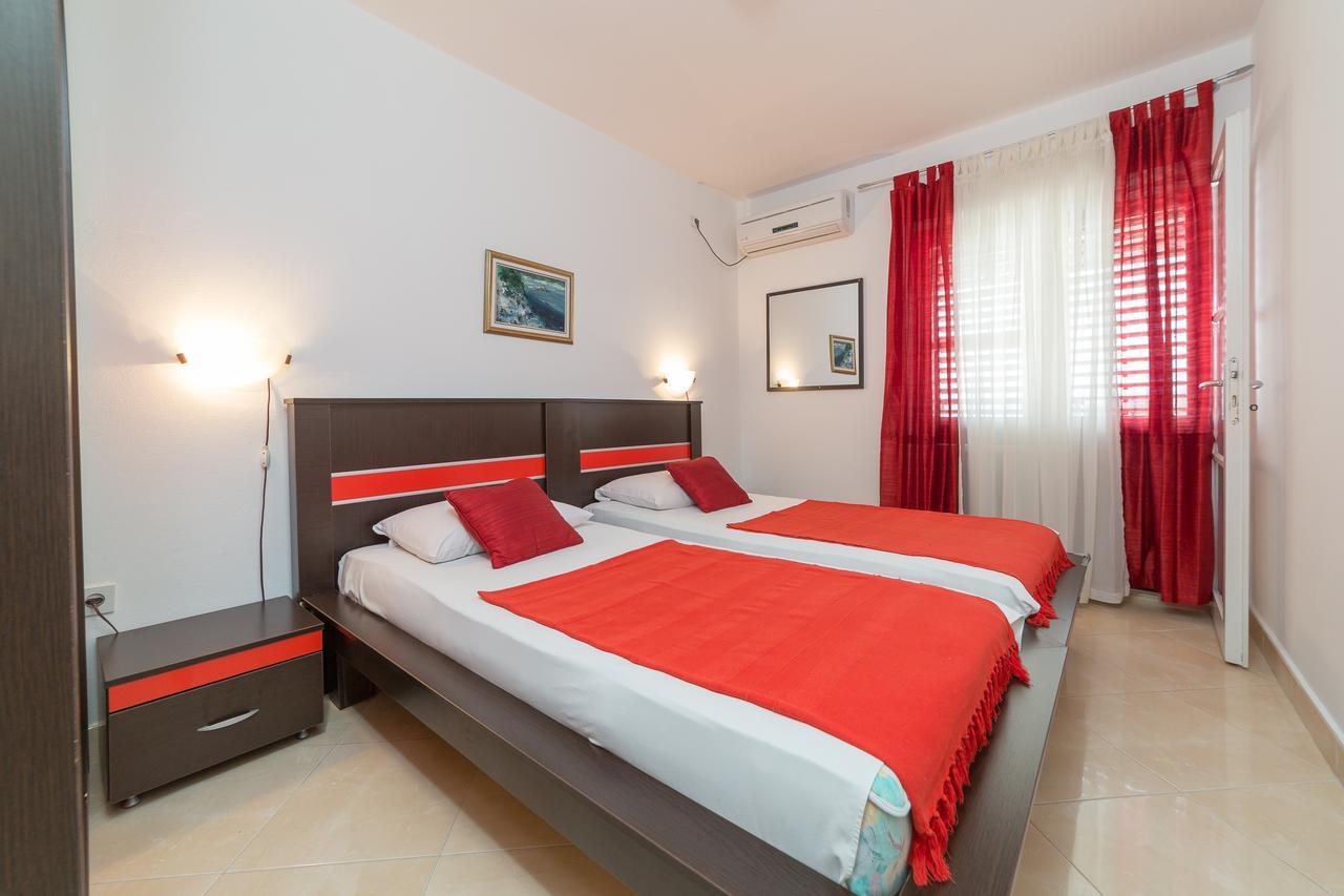 Sofija Apartments Sveti Stefan Exteriör bild