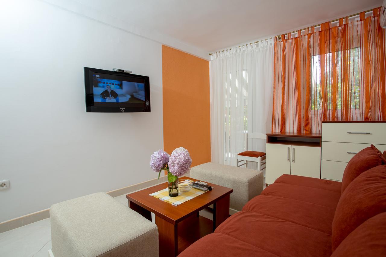 Sofija Apartments Sveti Stefan Exteriör bild