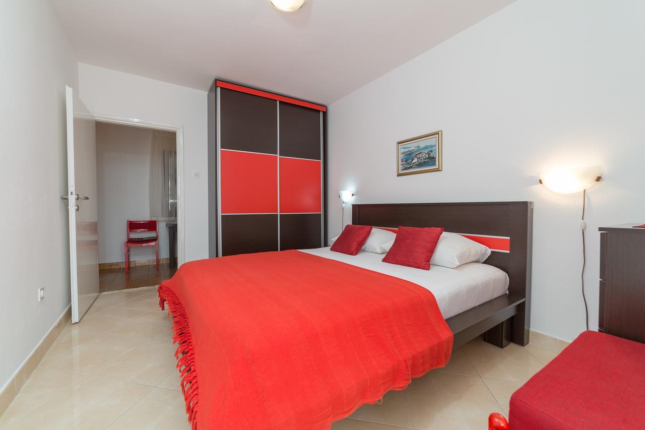 Sofija Apartments Sveti Stefan Exteriör bild