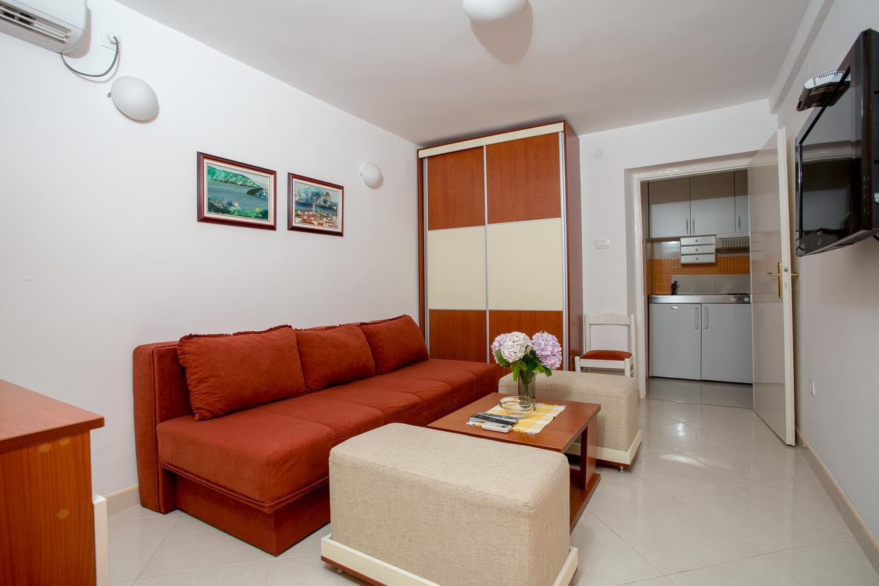 Sofija Apartments Sveti Stefan Exteriör bild