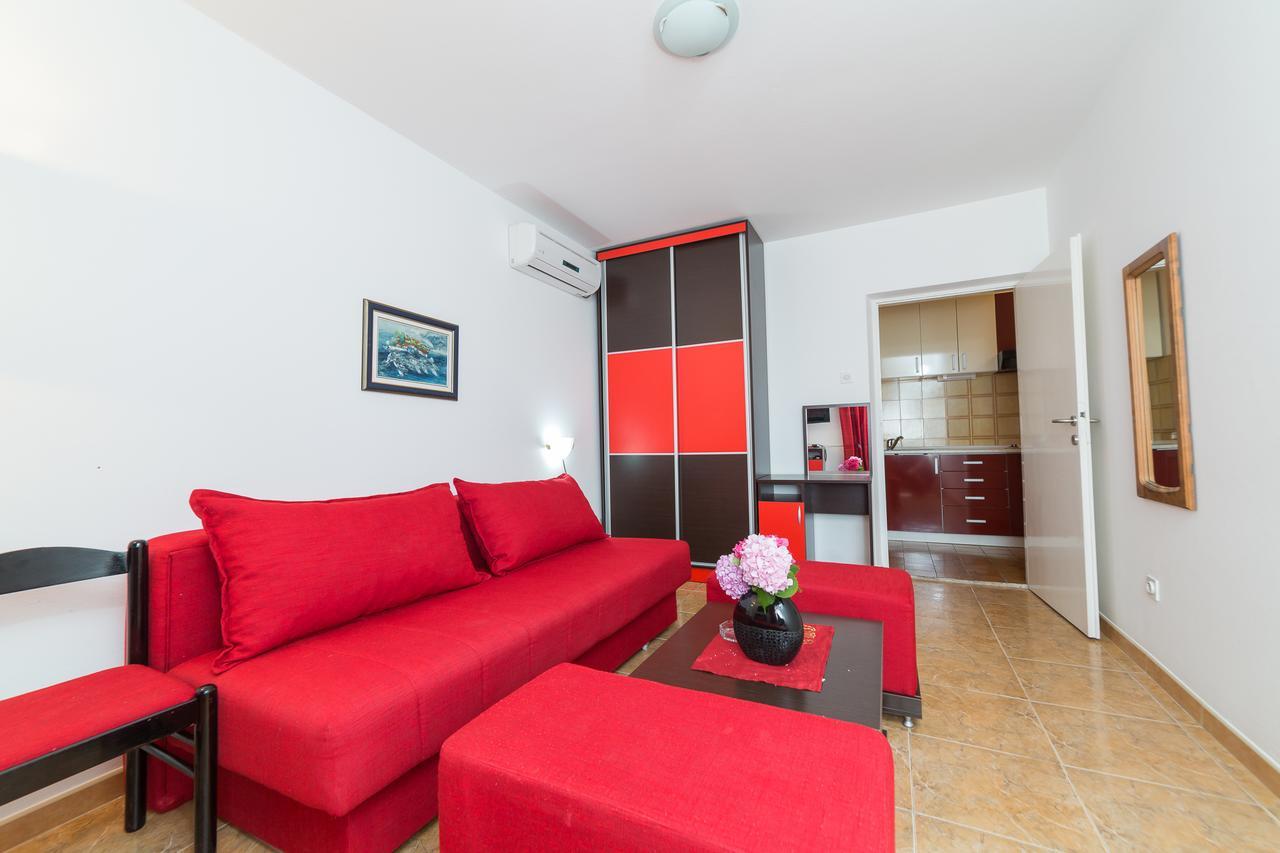 Sofija Apartments Sveti Stefan Exteriör bild