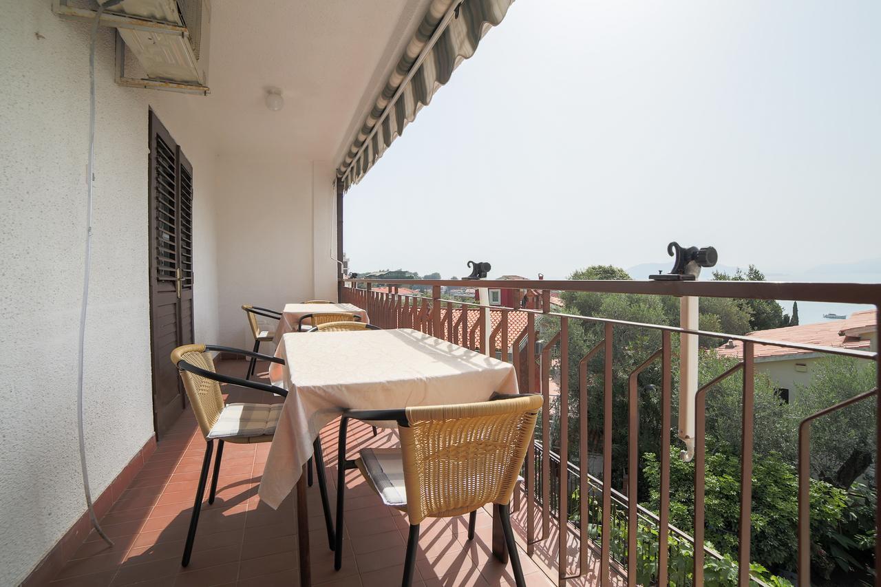 Sofija Apartments Sveti Stefan Exteriör bild